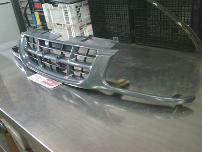 Holden TF Rodeo Genuine R9/R10 Radiator Grille Assembly (Factory Silver) New Part