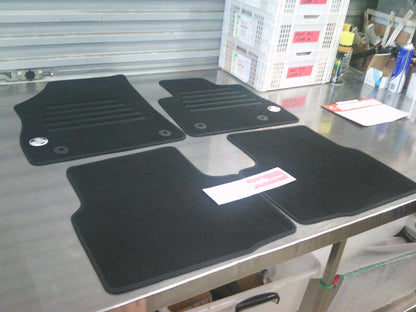 Holden BL Astra Sedan Genuine Set of 4 Carpet Floor Mats (Front And Rear) New Part