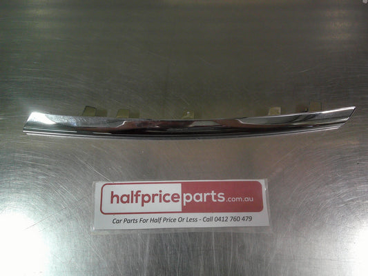 Holden Insignia Genuine Left Hand Front Upper Chrome Grill Moulding New Part