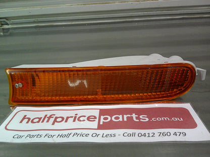 Toyota RAV4 5 Door Genuine Indicator Left Hand Front Indicator Light Assembly New Part