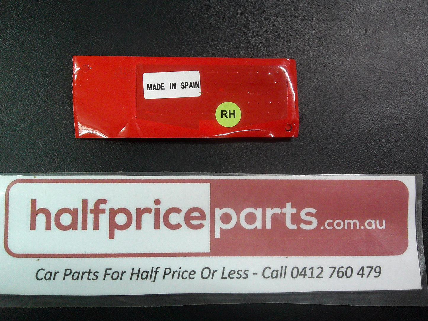 HSV Camaro Genuine Right Hand Guard Side Emblem New Part