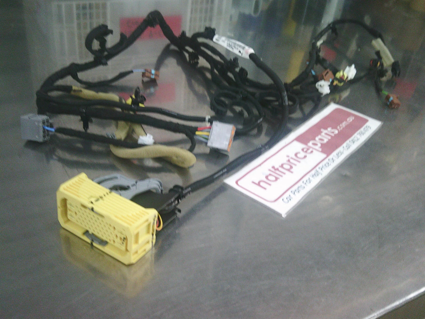 Holden VF Commodore /WN Statesman Caprice Genuine Right Hand Front Seat Wiring Harness (Drivers)  New Part