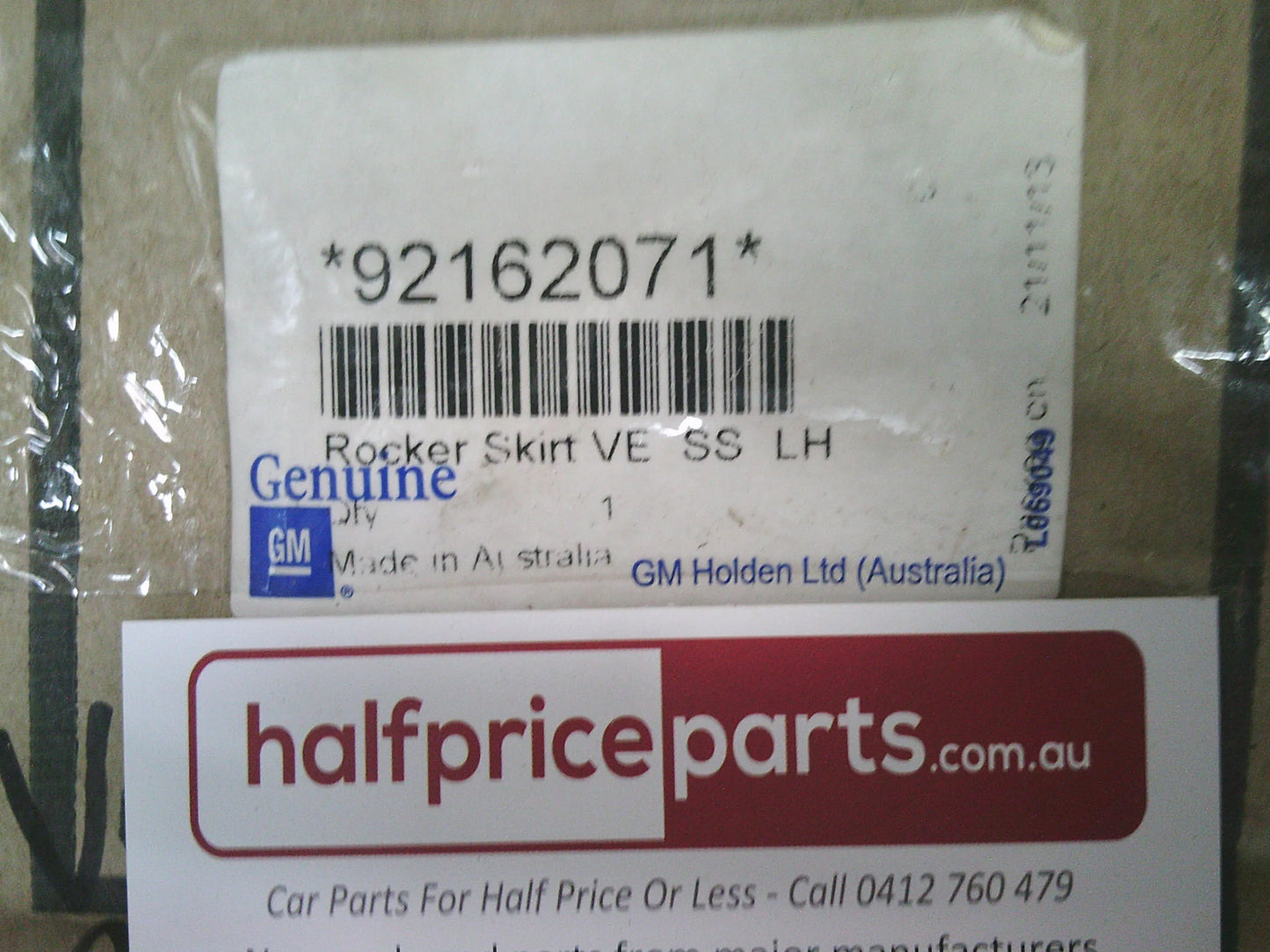 Holden VE Calais Genuine Right Hand Side Rocker Cover Trim Panel (Unpainted) New Part