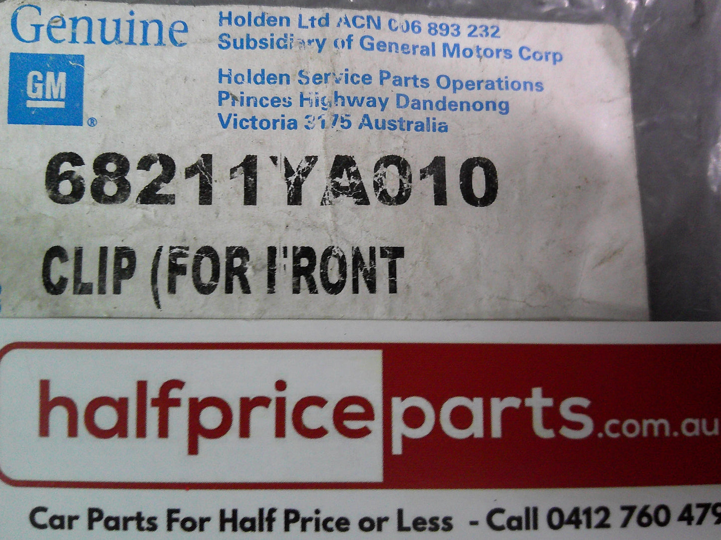 Holden LE/LF Nova Genuine Front Door Glass Outer Weatherstrip Clip New Part