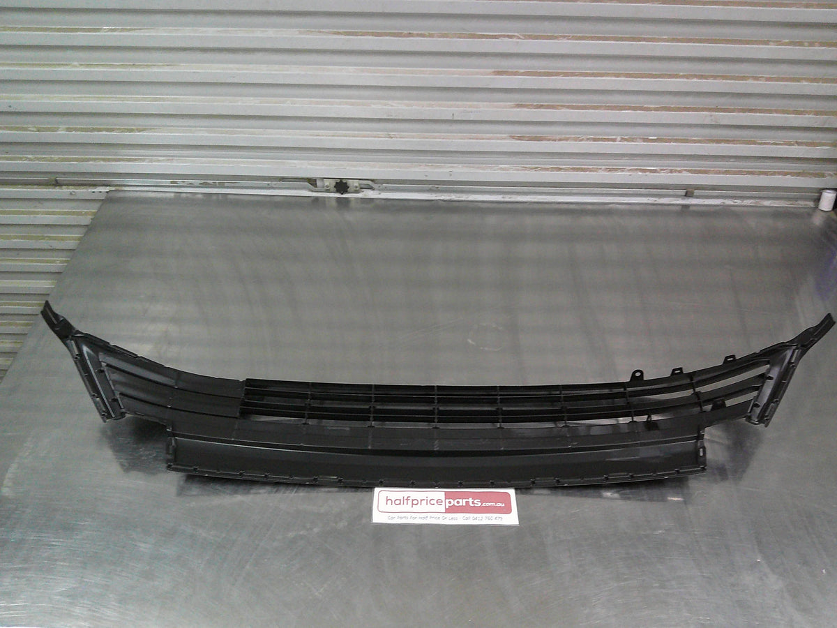 TOYOTA RAV4 Genuine Front Bumper Lower No.2 Grille Assembly New Part