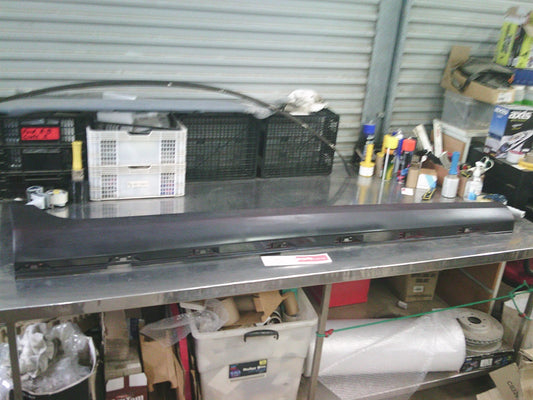 Holden VE Commodore/ WM Statesman Left Hand Side Rocker Cover (Unpainted New Part