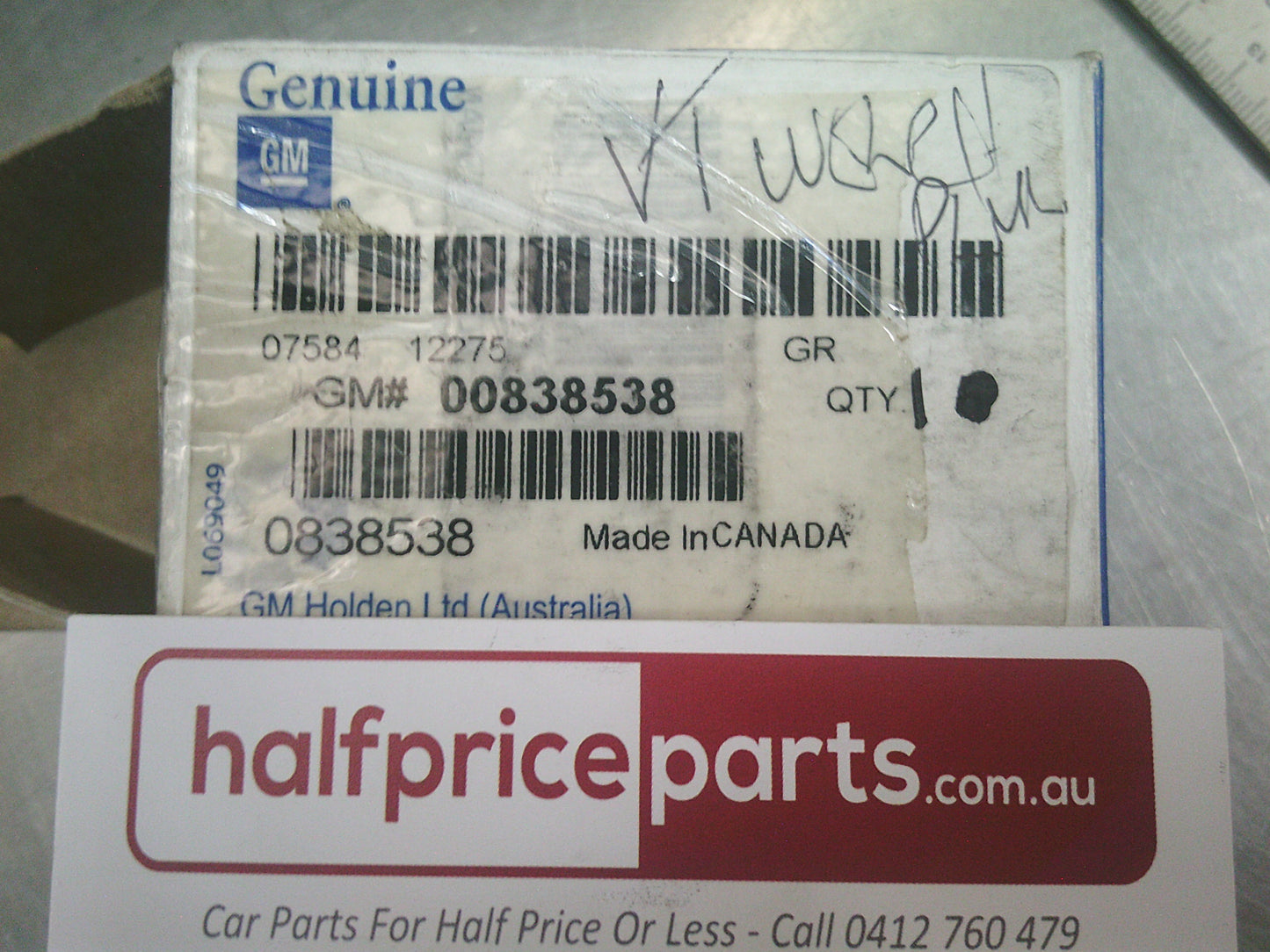 Holden VT Commodore Genuine Engine Cylinder Head Plug - New Part