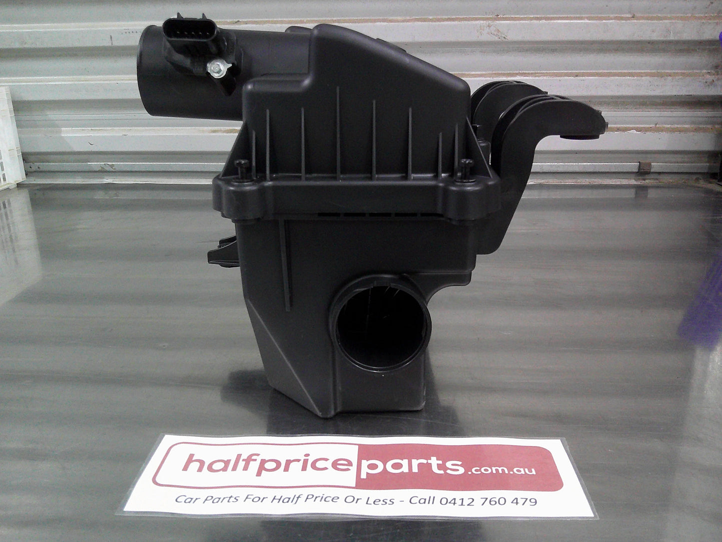 Holden Barina Spark Genuine Air Cleaner Assembly Upper And Lower With Filter New Part