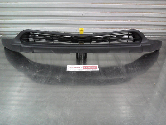 Peugeot 3008 Hatch Back Genuine Front Lower Center Black Grille Assembly New Part