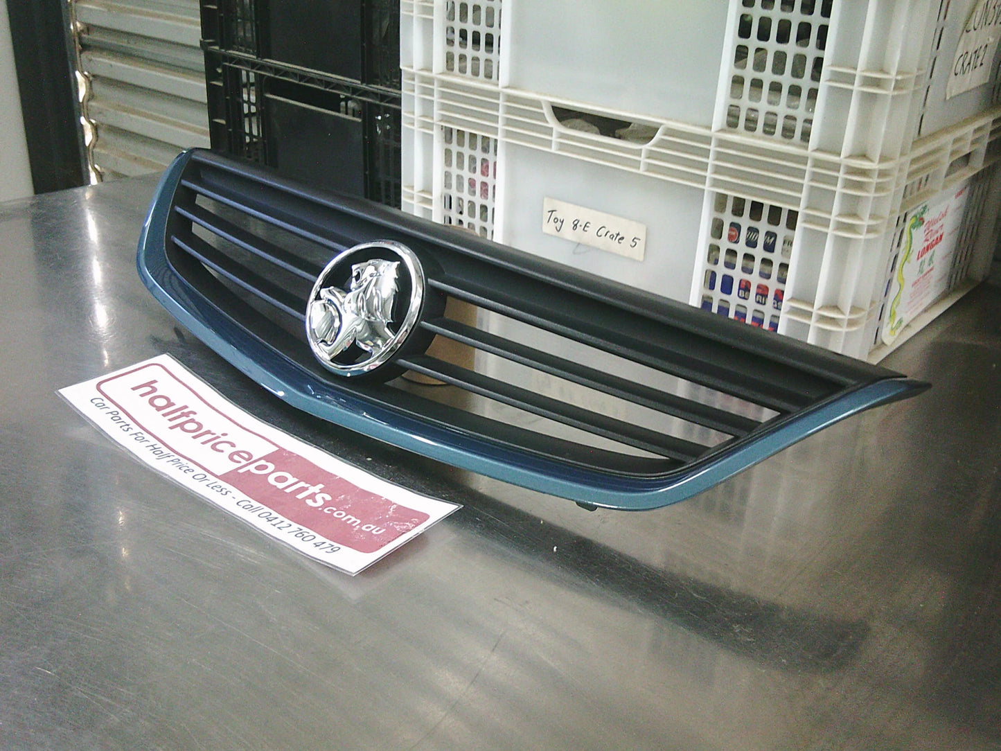 Holden VY/VZ Executive Genuine Radiator Grille - New Part