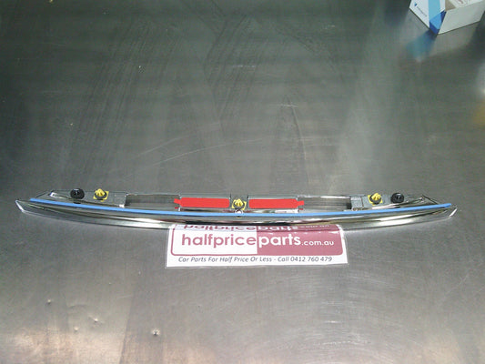 Holden VE HSV/SS/SSV/SV6/Calais/Berlina/Omega Commodore Sedan Genuine Chrome Boot Moulding New Part