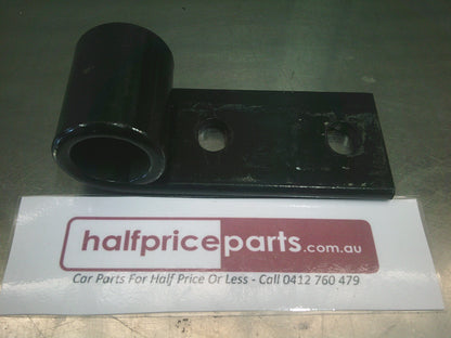 Holden VY/VZ Genuine Rear Leaf Spring Hanger - New Part