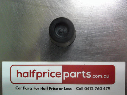 Holden TK/TM Barina/EQ Equinox/Daewoo Kalos Genuine Bonnet Rubber New Part