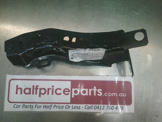 Holden TM Barina Genuine Left Hand Front Upper Fender Support Bracket - New Part