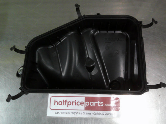 Holden VF Commodore V8 Genuine Lower Air Box Lower Housing New Part