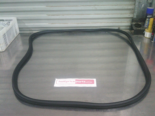 Holden ZB Commodore Genuine Left Hand Front Door Body Weatherstrip Rubber Seal New Part