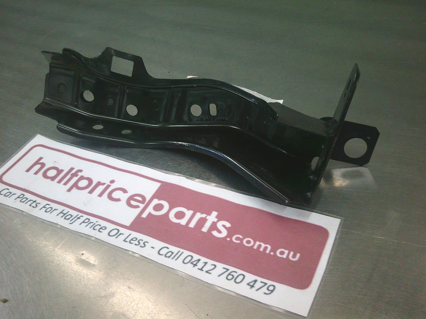 Holden TM Barina Genuine Left Hand Front Upper Fender Support Bracket - New Part