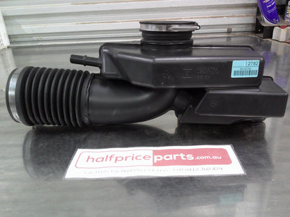 Holden VE/VF SV6 Commodore/WN Caprice 3.6Ltr V6  Genuine Intake Outlet Duct Assembly New Part