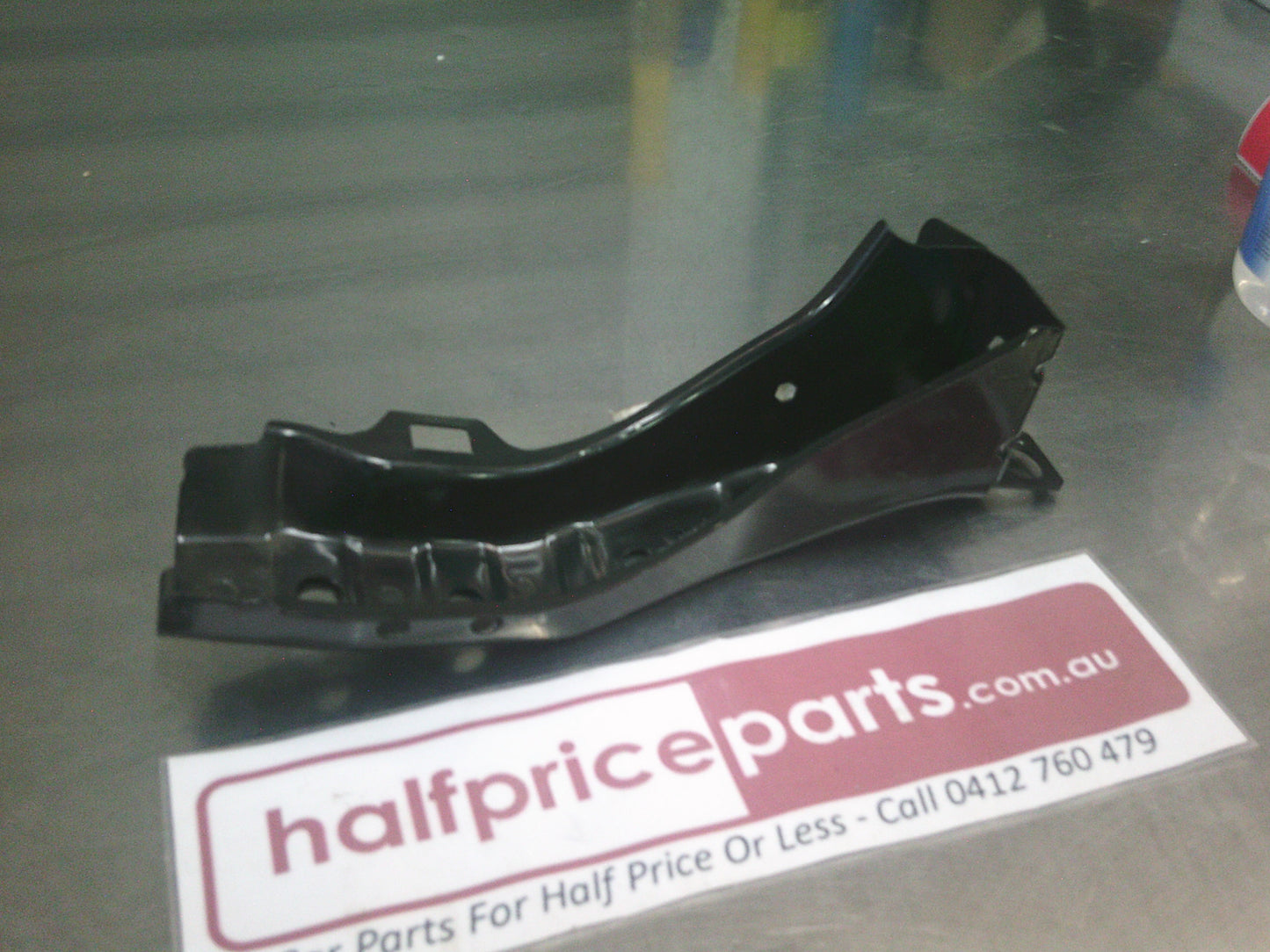 Holden TM Barina Genuine Left Hand Front Upper Fender Support Bracket - New Part