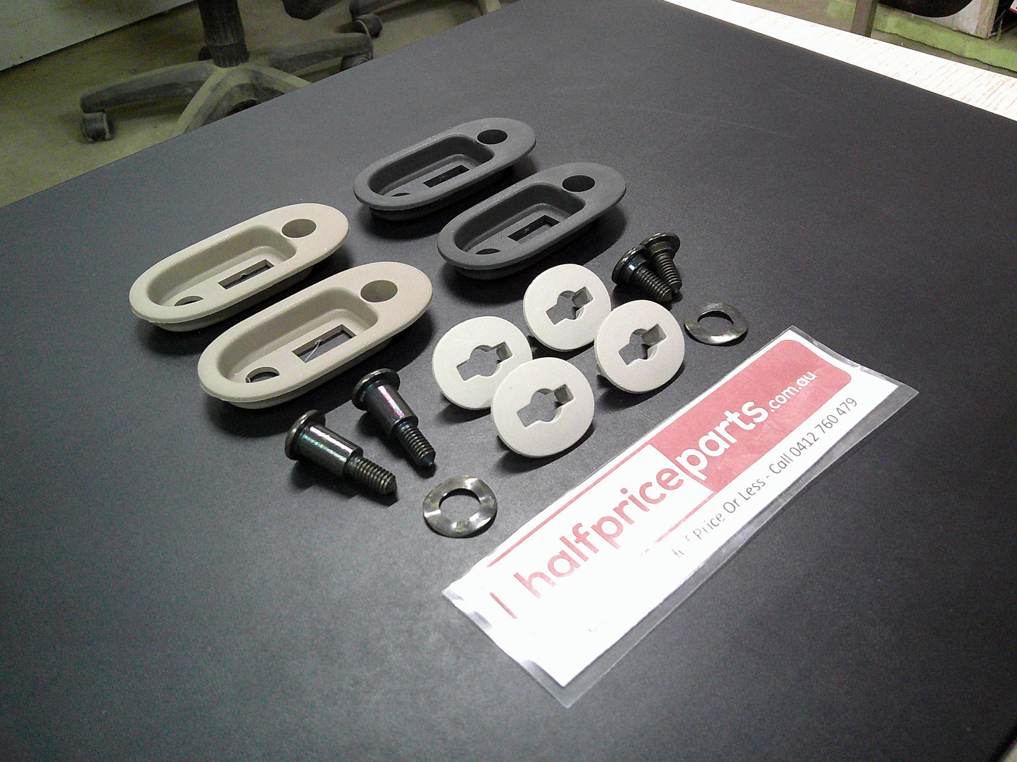 Holden VT/VX Commodore Cargo Barrier Fitting Kit New Part