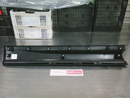 Land Rover Range Rover Sport Genuine Right Hand Front Bottom Door Moulding - New Part