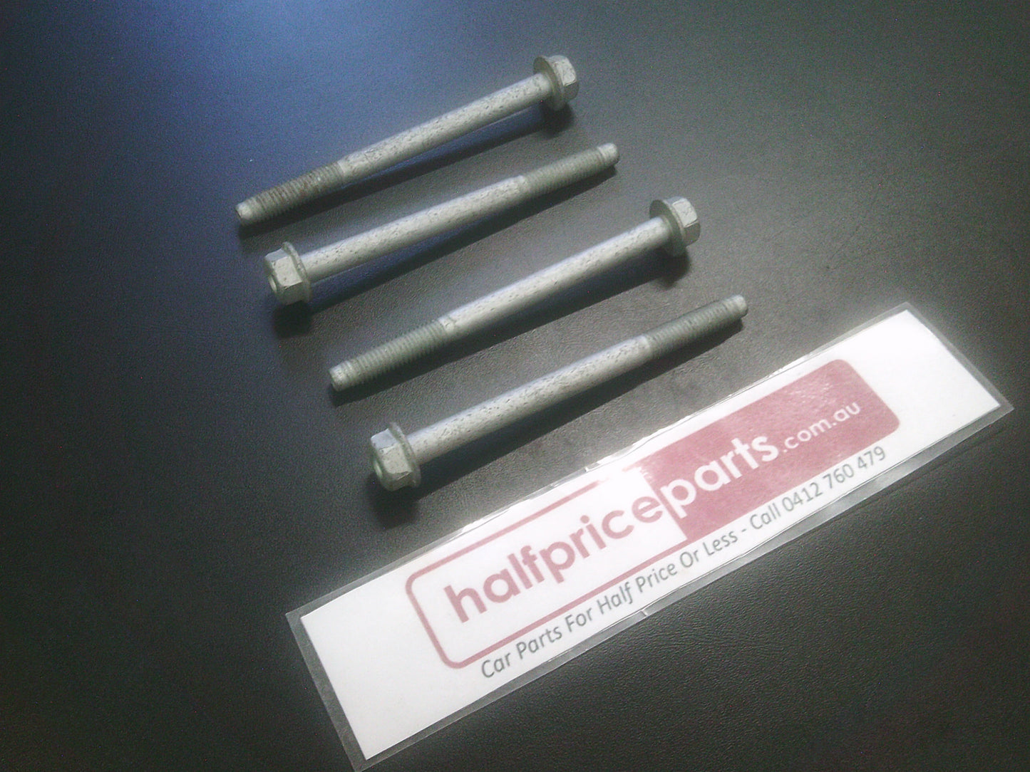 Holden Trax/Malibu/Equinox/CG Captiva/Camaro/RG Colorado Genuine Alternator Lower Bolt New Part