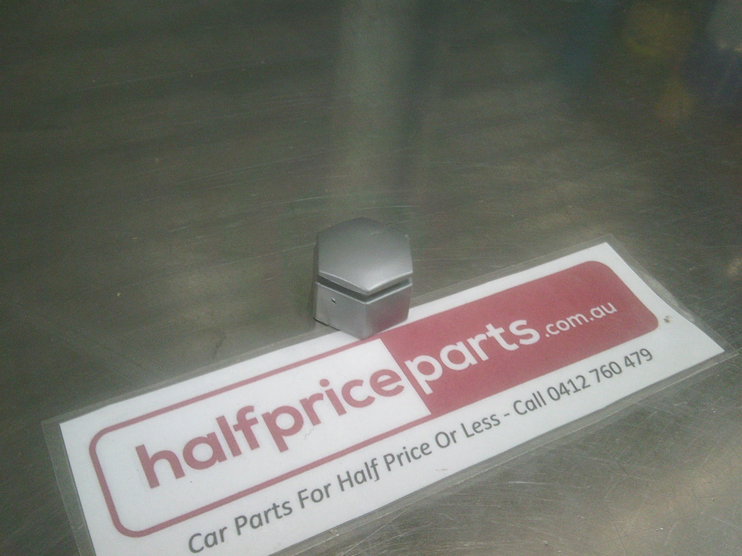 HSV Holden VE/VF Commodore Genuine Grey Wheel Nut Cap Cover New Part