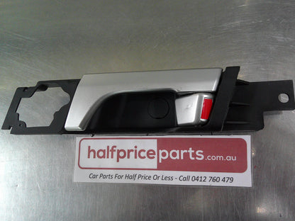 Holden CG7 Captiva Genuine Left Hand Front Inner Door Handle New Part