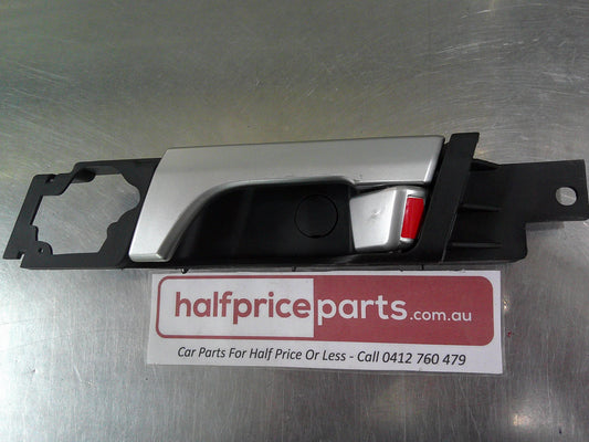 Holden CG7 Captiva Genuine Left Hand Front Inner Door Handle New Part