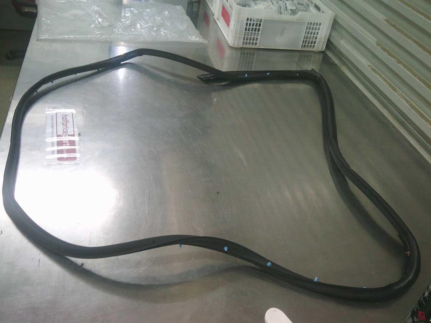 Holden Trax Genuine Right Hand Rear Door Weather Strip Seal New Part