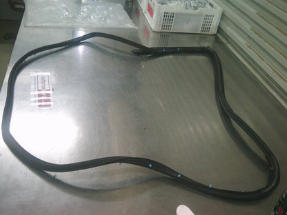 Holden Trax Genuine Right Hand Rear Door Weather Strip Seal New Part