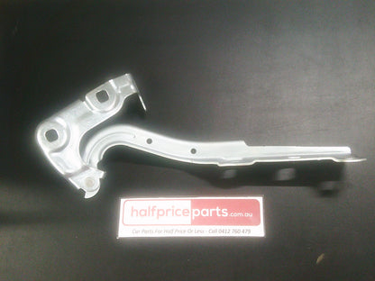 Holden Astra-K Genuine Right Hand Bonnet Hinge Assembly New Part
