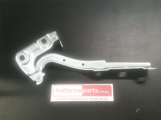 Holden Astra-K Genuine Right Hand Bonnet Hinge Assembly New Part