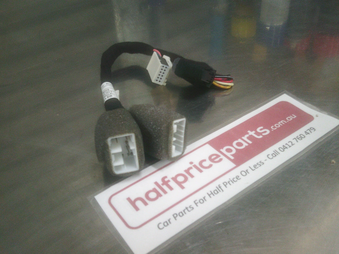 Holden VE SSV Commodore Genuine Sat Nav/Reverse Cam Radio Wiring Harness New Part