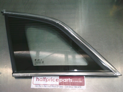 Holden Captiva Sport Genuine Rear Right Hand Quarter Window Assembly New Part
