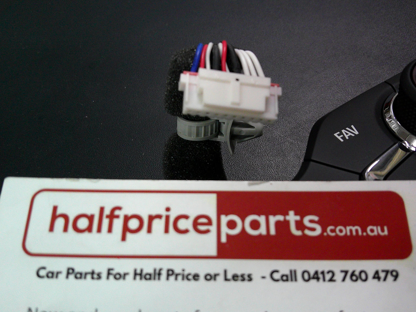 Holden VF Commodore/WN Caprice Genuine Audio Controls New Part