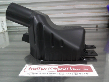 Holden CG5 Captiva 2.2Ltr Diesel Genuine Lower Air Cleaner Housing Assembly New Part