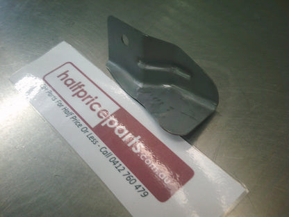 Holden RG Colorado/TrailBlazer Genuine Driver Side Inner Guard Bracket - New Part