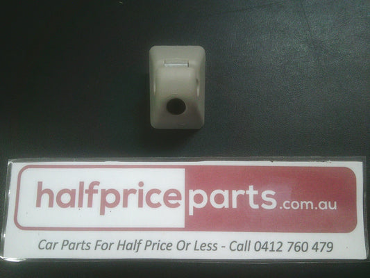 Holden VT/VX/VY/VZ Commodore/HSV/WH Statesman Genuine Sun Visor Retaining Clip New Part
