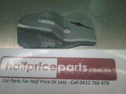 Holden RG Colorado/TrailBlazer Genuine Driver Side Inner Guard Bracket - New Part