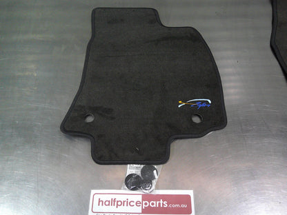 Holden Zafira Genuine Front/Rear Carpet Mat Set New Part