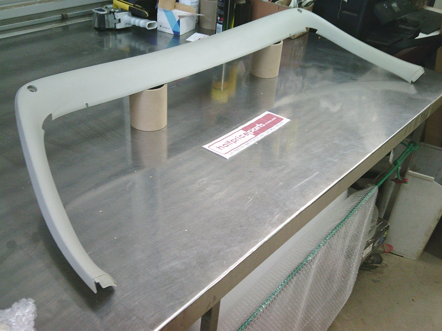 Holden VY/VZ Commodore Wagon Series II Genuine Rear Top Window Tail Gate Upper Trim New Part