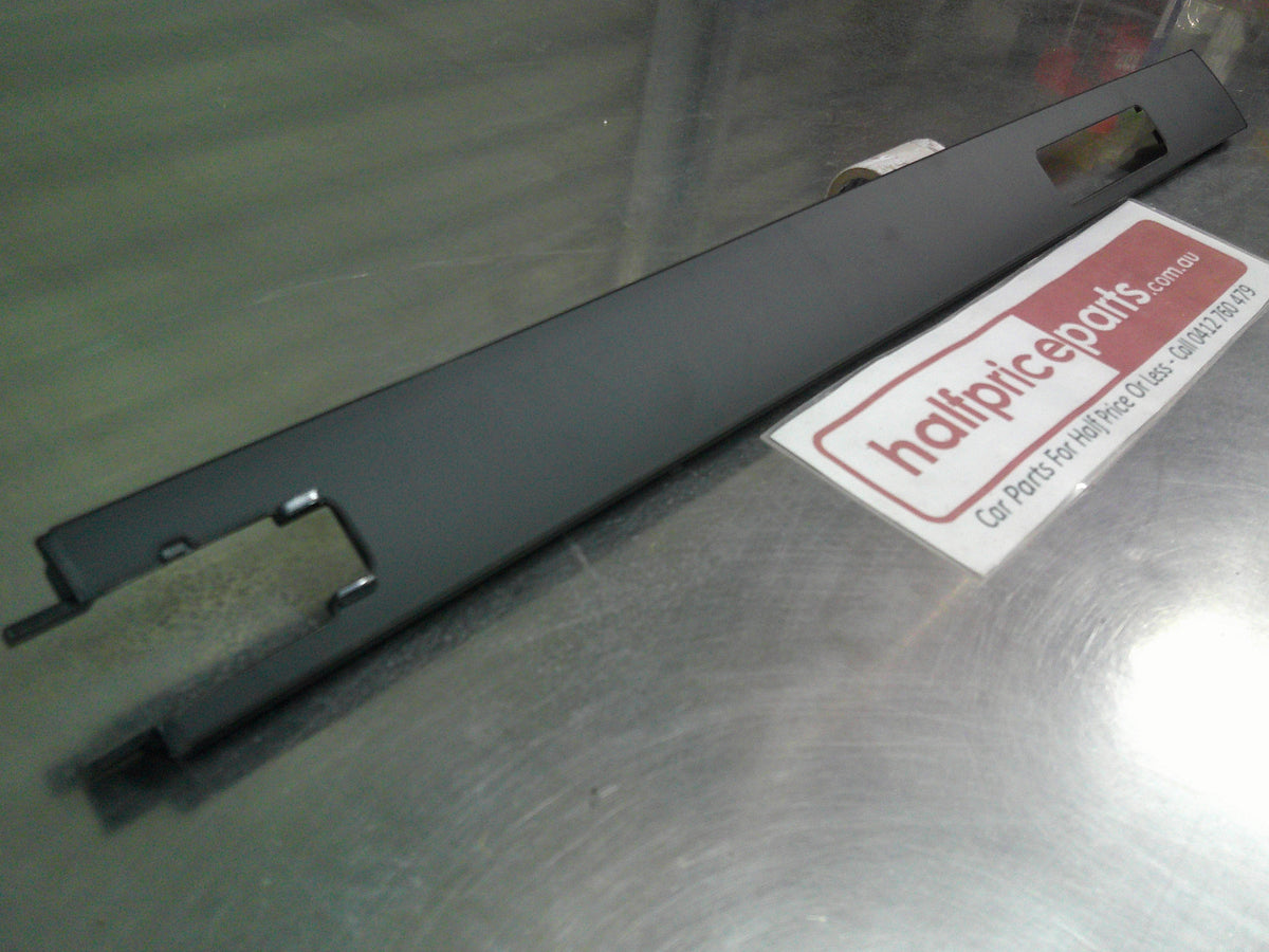 Nissan Murano Genuine Right Hand Roof Drip Moulding (With Sun Roof) New Part