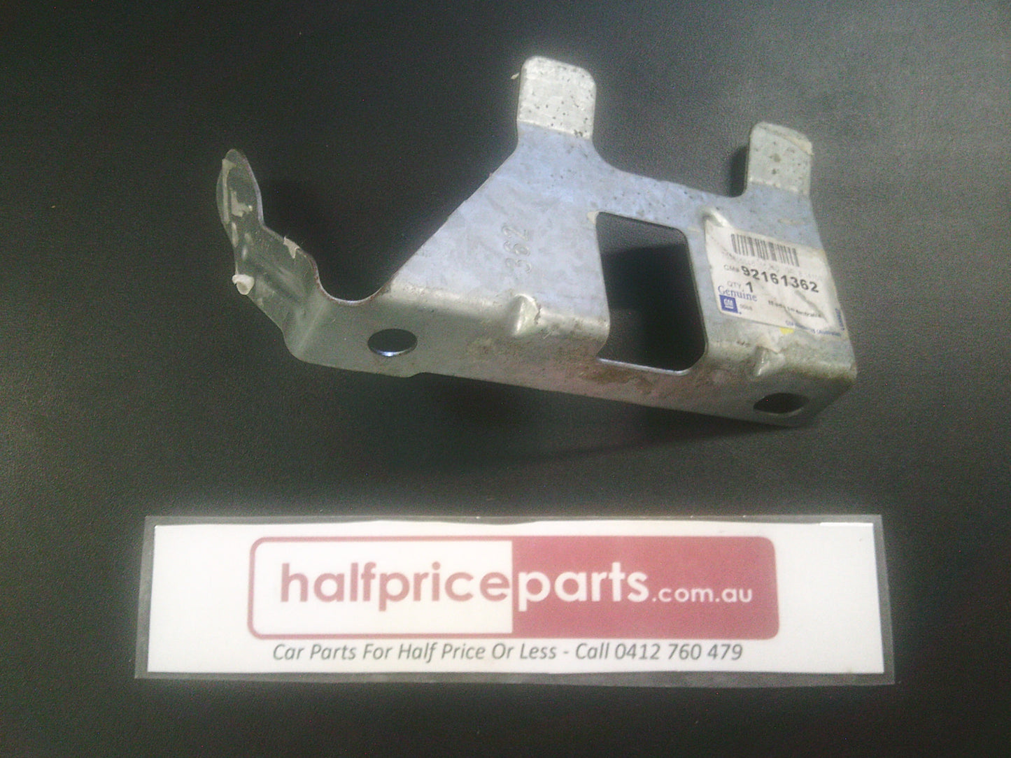 Holden VE/VF Commodore Genuine Right Hand Lower Guard Bracket New Part