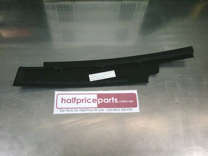Holden Cruze Genuine Front Left Hand Door Frame Moulding - New Part