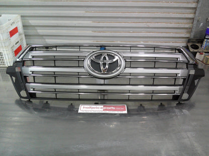 Toyota Landcruiser 200 Series Genuine Front Chrome And Emblem Grille Assembly New Part