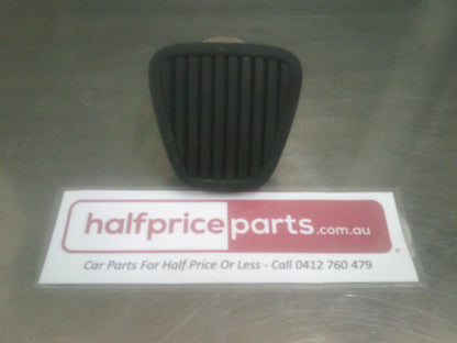 Holden VE Commodore Genuine Pedal Rubber Pad - Brake Or Clutch New Part.