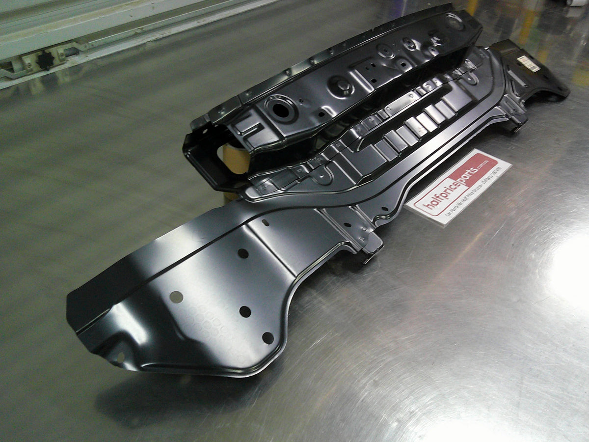 Mitsubishi Lancer/Sportsback/Ralliart  Genuine Rear End Beaver Body Panel New Part