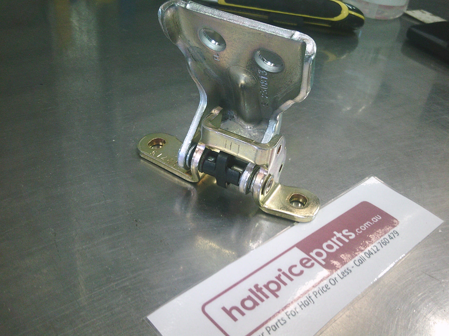 Holden VF Commodore Genuine Left Hand Front Lower Door Hinge - New Part