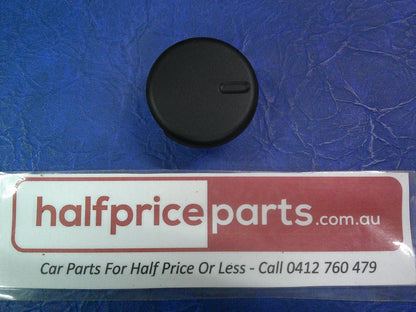 Holden CG Captiva Genuine Accessory 12V Power Receptacle Retainer New Part